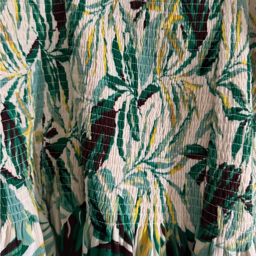 Torrid Green Ruffled Smocked Tank Top - Picture 2 of 6